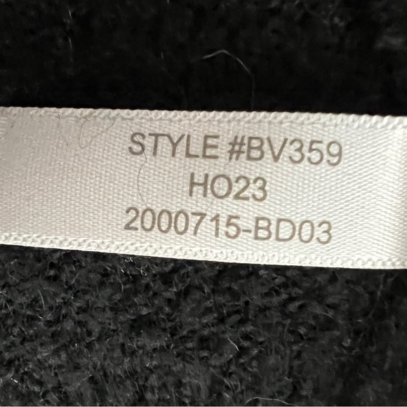 J.Crew Chunky Cropped Turtleneck Sweater Alpaca Merino Wool Blend Black Medium - Picture 7 of 7